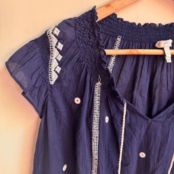Joie Navy Blue Short Flutter Sleeve Embroidered Boho Womens Size S Peasant Top - Picture 3 of 14